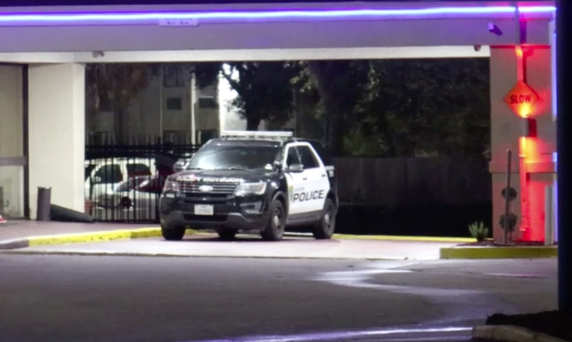 RAW Video: Shooting at the Motel 6 by Hobby Airport