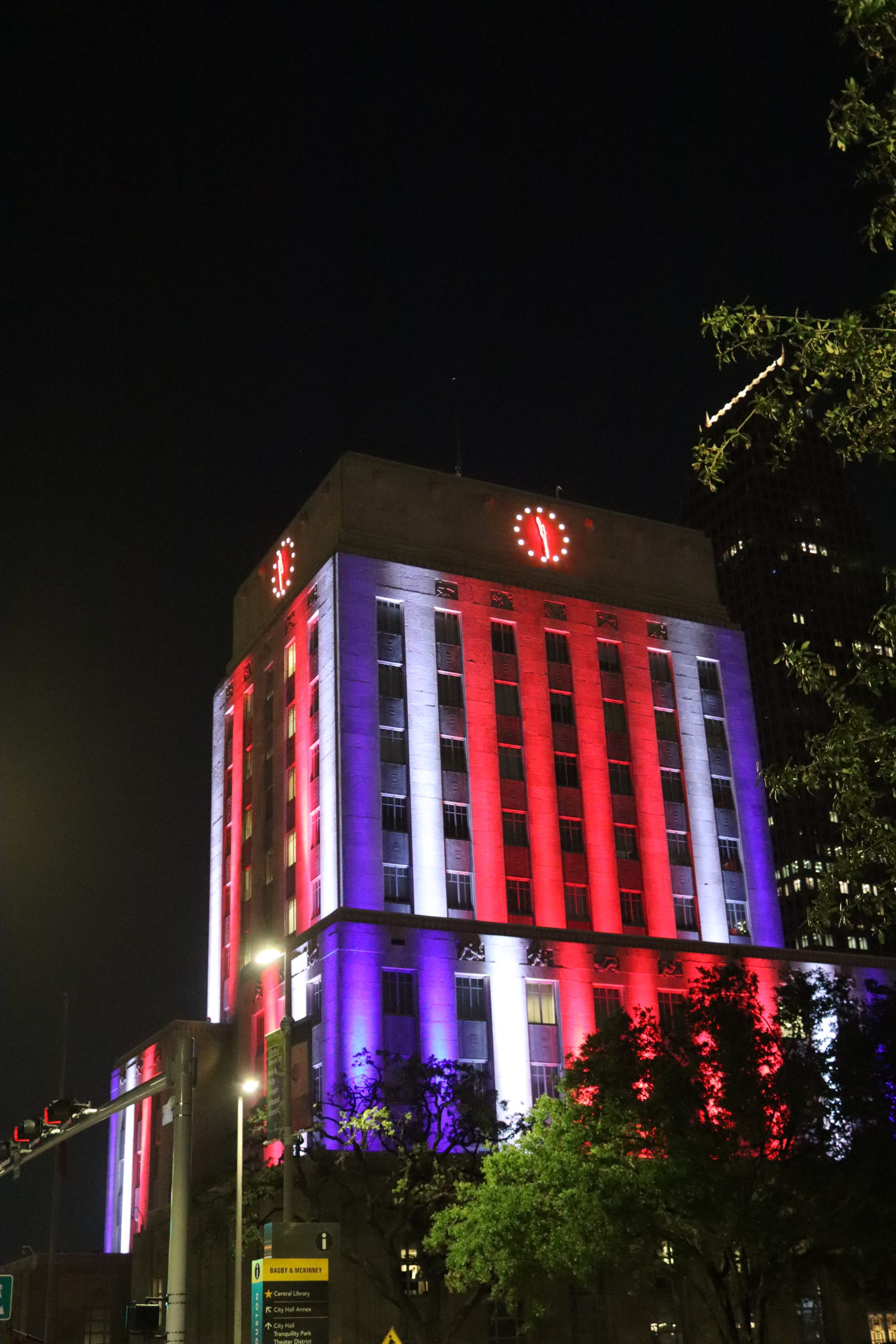 City of Houston pays tribute to Queen Elizabeth II Houston Stringer