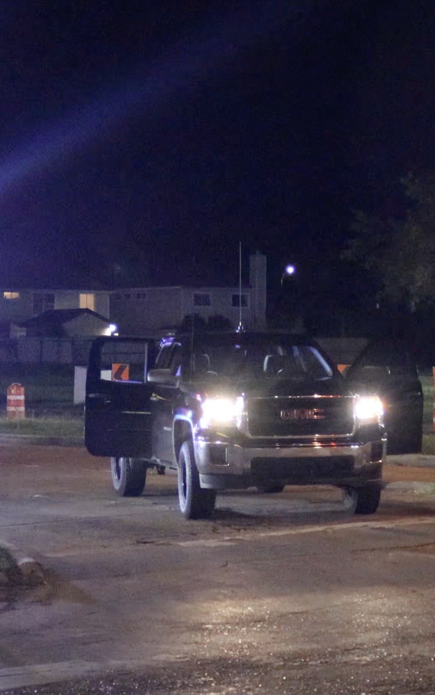 Video Good Samaritan provides CPR and calls 911 after double shooting