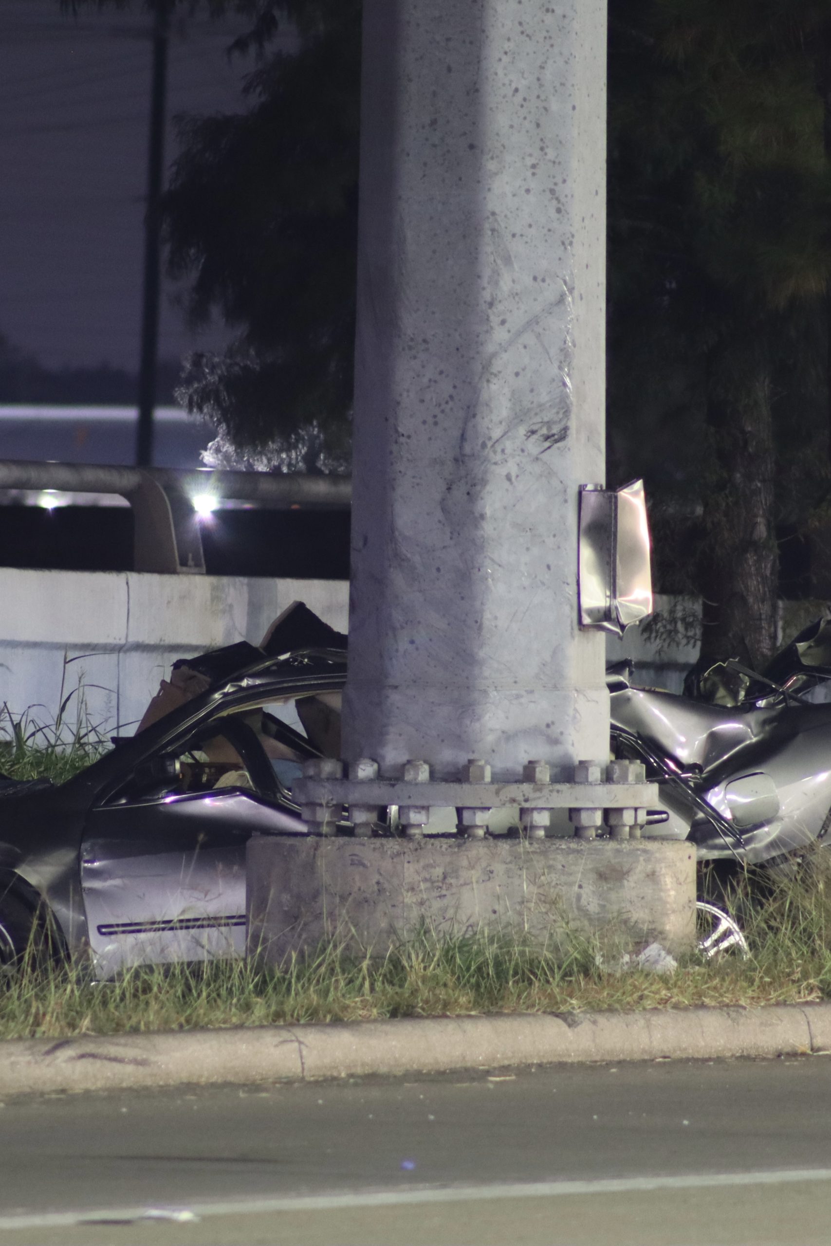 Freeway Accident: Drivers Describe The Scene - ebogyvt