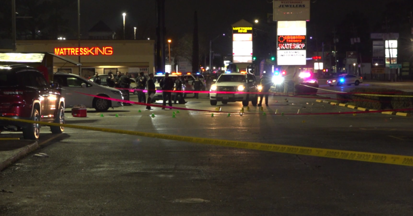 Video: 50 shots fired, 1 person killed, 4 others shot after multiple gunmen open fire outside club