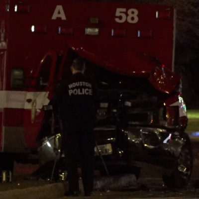 2 firefighters injured during hit-and-run crash in Houston