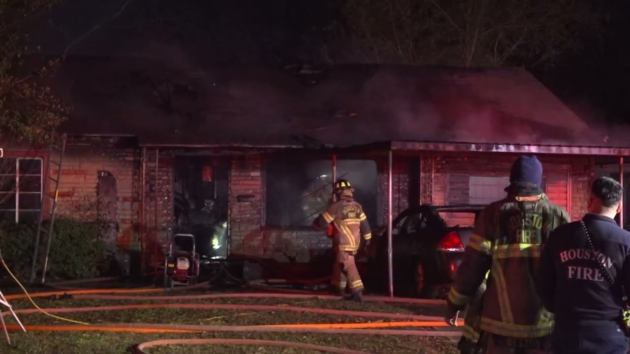 Fatal House Fire in Southeast Houston Under Arson Investigation ...