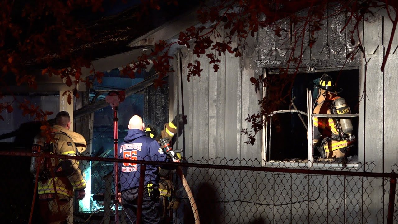 Houston Firefighters Rescue Dog from Late-Night House Fire in Southwest ...