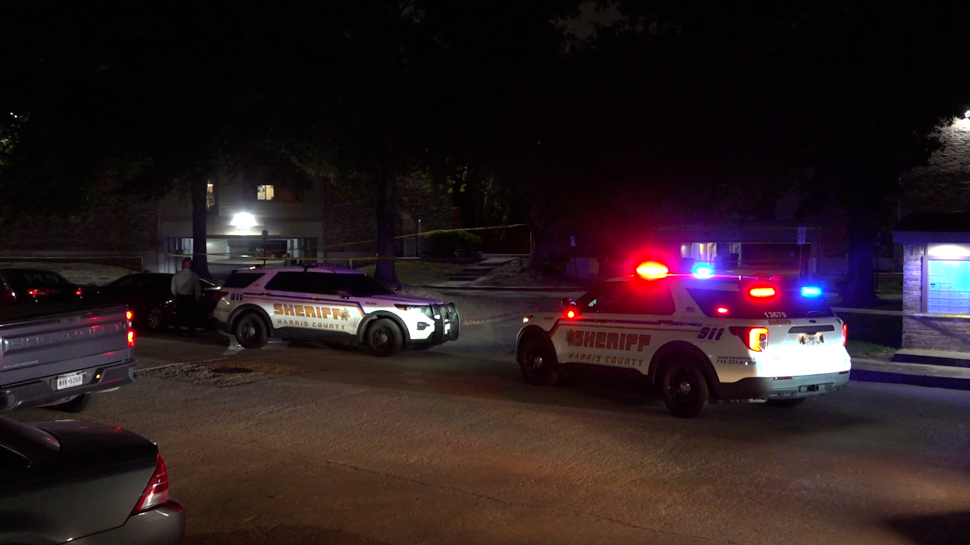Two Teens Shot, One killed at Apartment Complex in Northwest Harris ...
