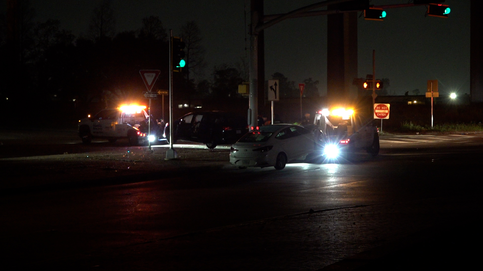 Ten injured in two-vehicle crash on Eastex Feeder near Beltway 8 ...