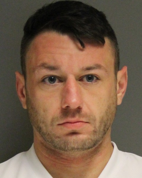 Pennsylvania man arrested after allegedly flashing gun during road rage ...