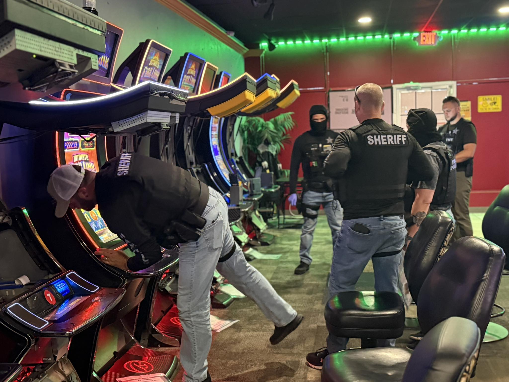 LCSO partners with Florida Gaming Commission to shut down three illegal ...