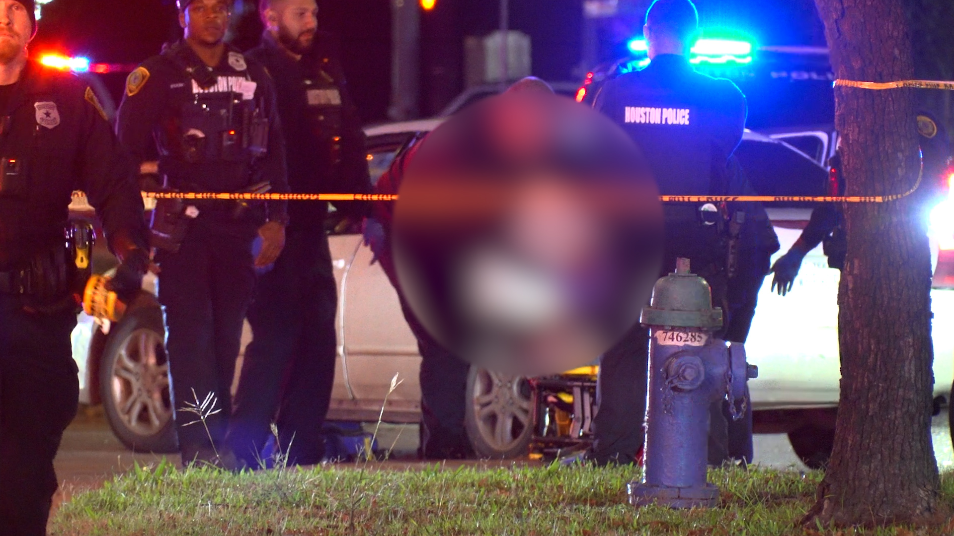 Traffic stop leads to suspect with felony warrant being tased and shot ...